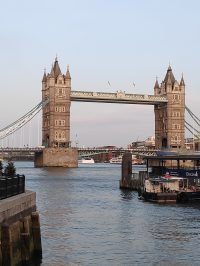 die tower bridge in london